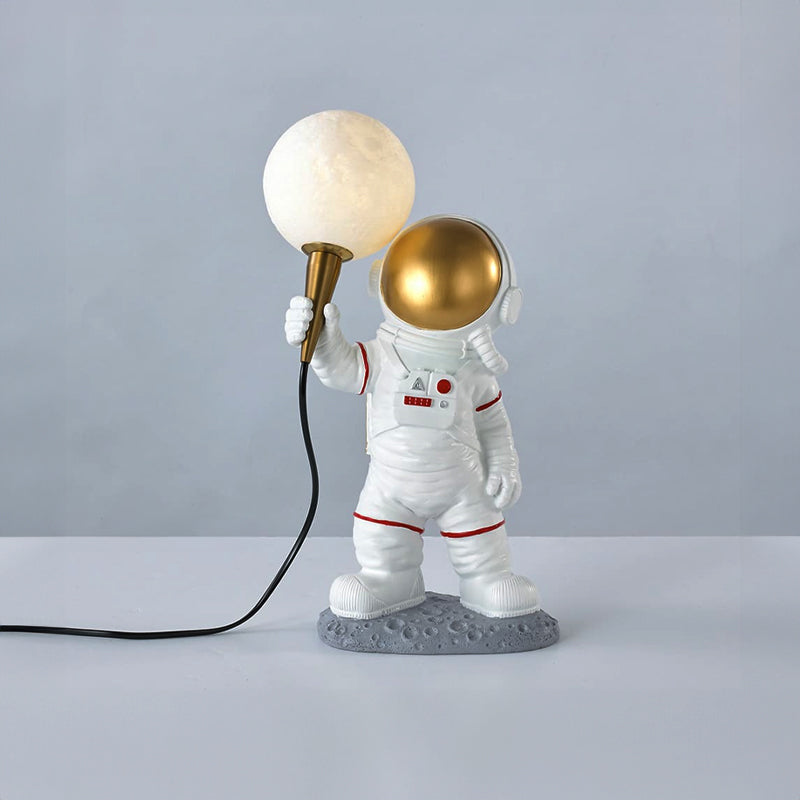 CRATER ADVENTURER™